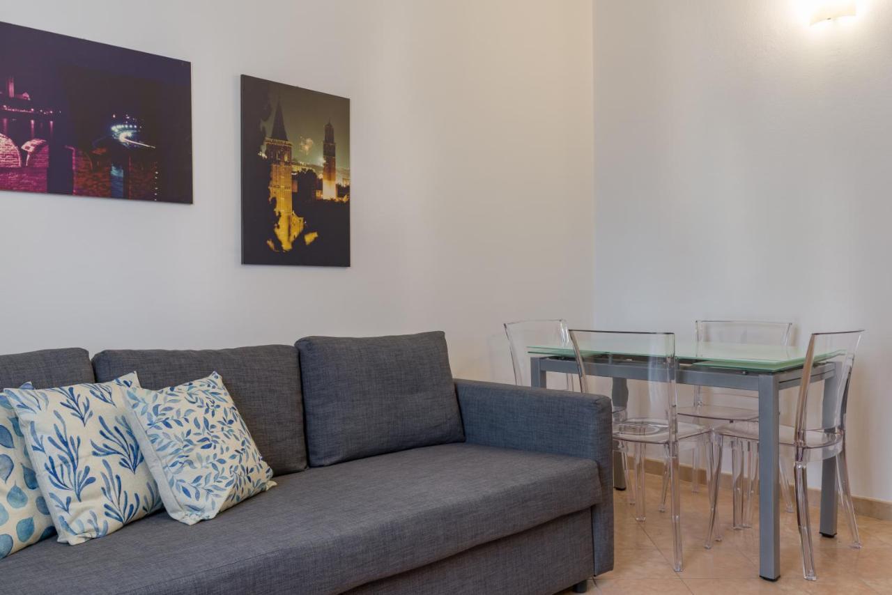 Suite Marco In Centro Citta Verona Exterior foto