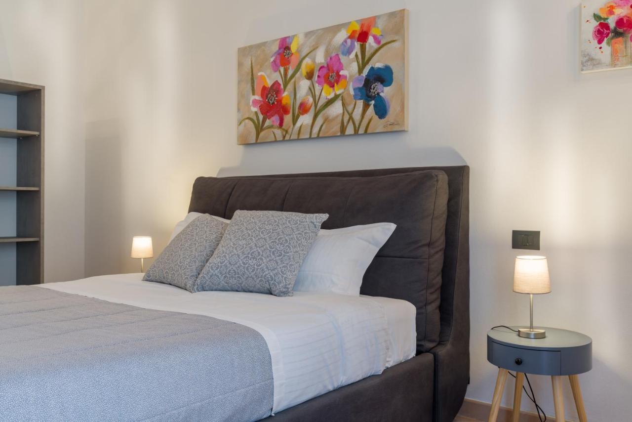 Suite Marco In Centro Citta Verona Exterior foto